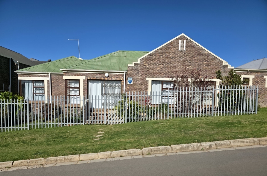 3 Bedroom Property for Sale in C Place Eastern Cape